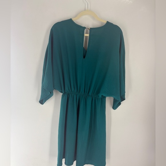Pixi + Ivy Teal V-Neck Dress - Picture 6 of 10